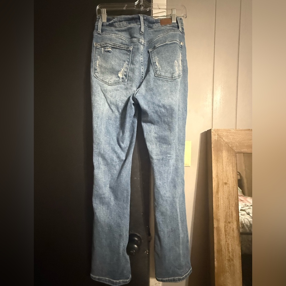 Judy Blue Straight Leg Jeans Blue Distressed - Picture 2 of 3